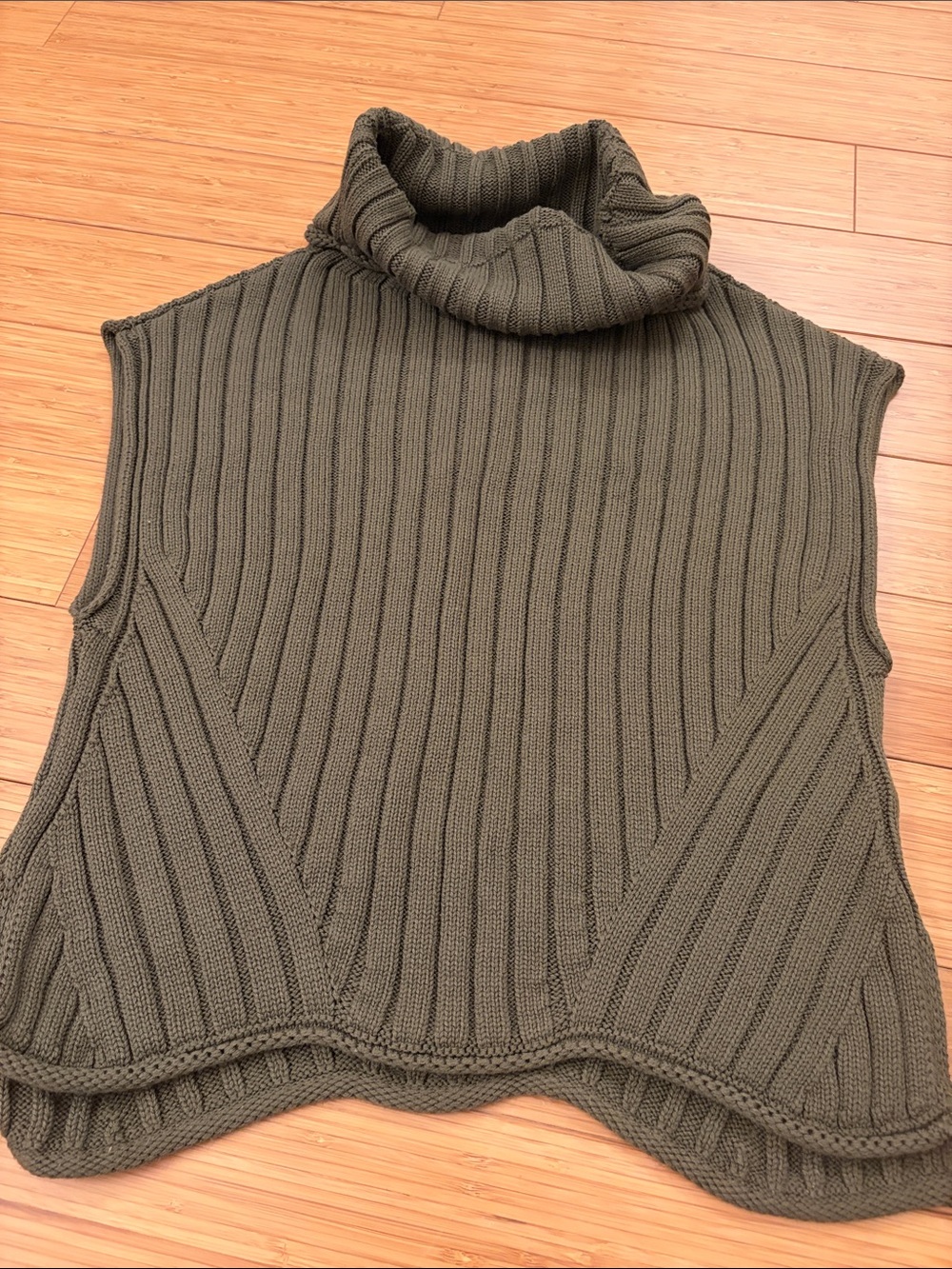 Zara Olive Ribbed Sleeveless Turtleneck Poncho